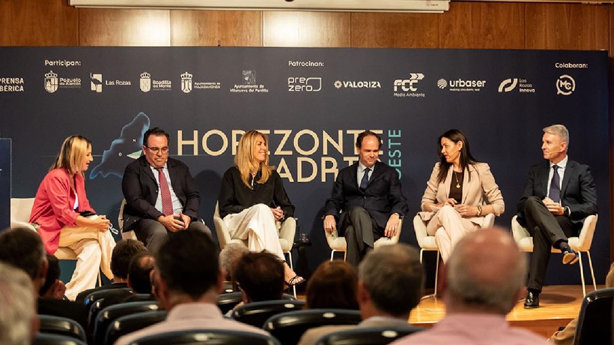 La jornada fue clausurada por el consejero de Vivienda, Transporte e Infraestructuras de la Comunidad de Madrid
