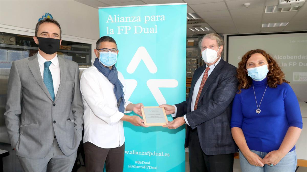 Desde el Ayuntamiento se han comprometido a impulsar este tipo de formación como herramienta para encontrar empleo