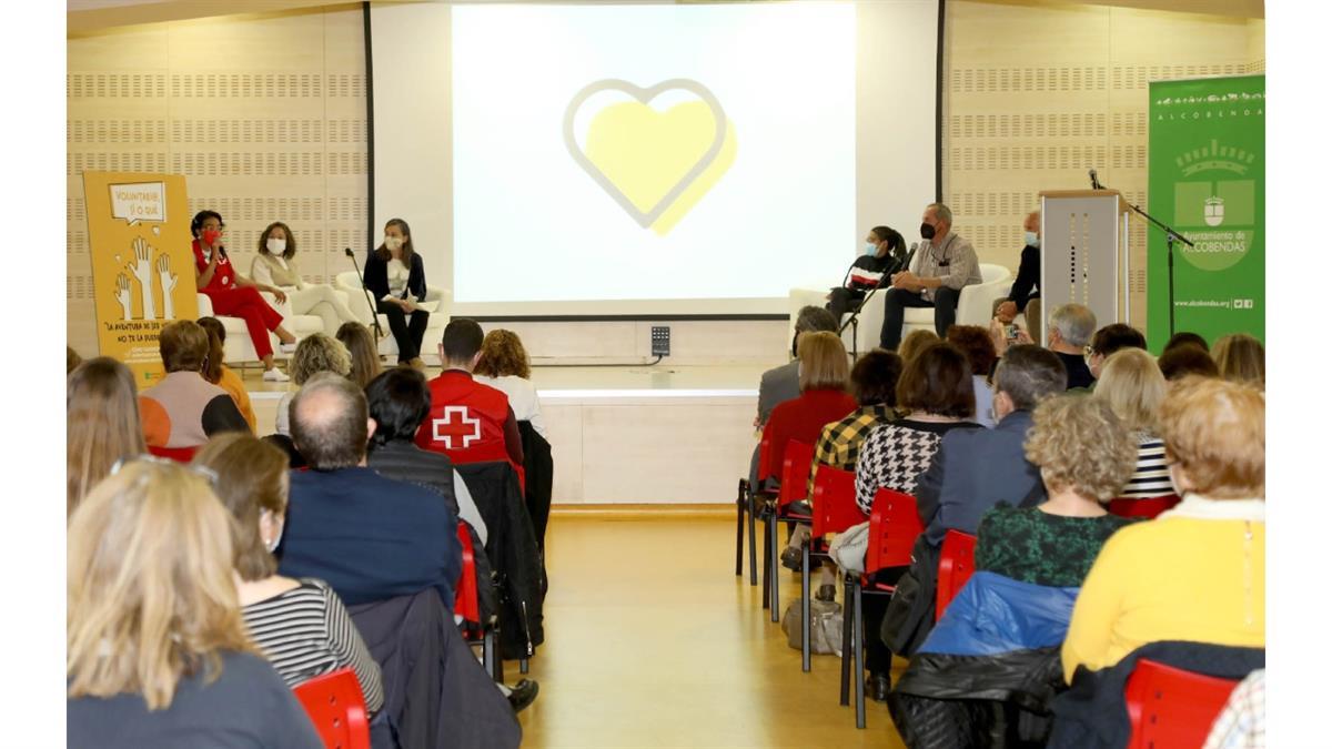 El Alcalde, Aitor Retolaza, presentó las novedades del proyecto así como los canales para unirse a esta iniciativa