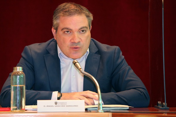 El consistorio promete alivio fiscal para las familias y ayudas para las empresas de la ciudad 