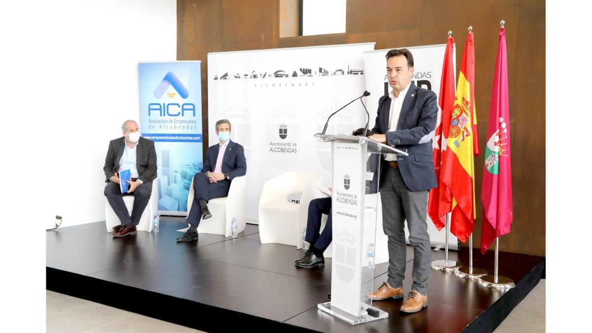 Se han creado 5.000 nuevos empleos y la tasa de paro baja  al 7%
