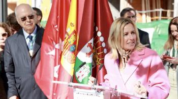 En el acto de inauguración estuvieron la alcaldesa de Alcobendas, Rocío García Alcántara, y la presidenta de la Hermandad de la Virgen de la Paz, Isabel Páramo