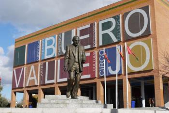 Lee toda la noticia 'La iniciativa ‘Tu memoria habita en mí’ recoge arte de los vecinos de Alcorcón para recordar a los fallecidos por Covid-19'