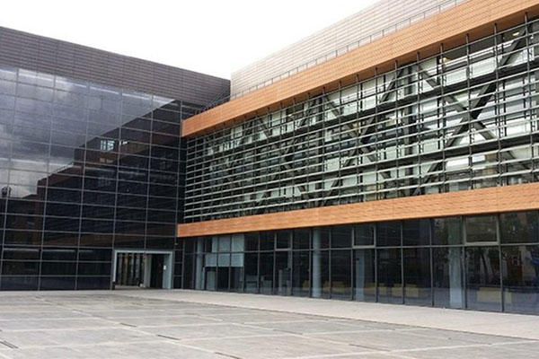 El Ayuntamiento ha ofrecido nuevas vías de comunicación para mejorar las prestaciones y garantizar la seguridad de usuarios y trabajadores