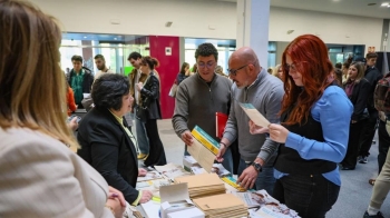 La ciudad reduce el desempleo hasta las 6.819 personas, el mejor dato registrado desde 2005, tras consignar 195 parados menos en el último año