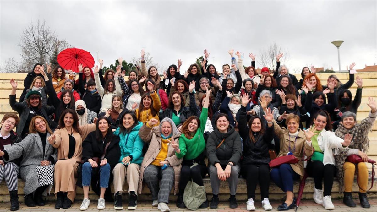 Un encuentro celebrado en el Parque de la Ribota desarrolló diferentes dinámicas de participación