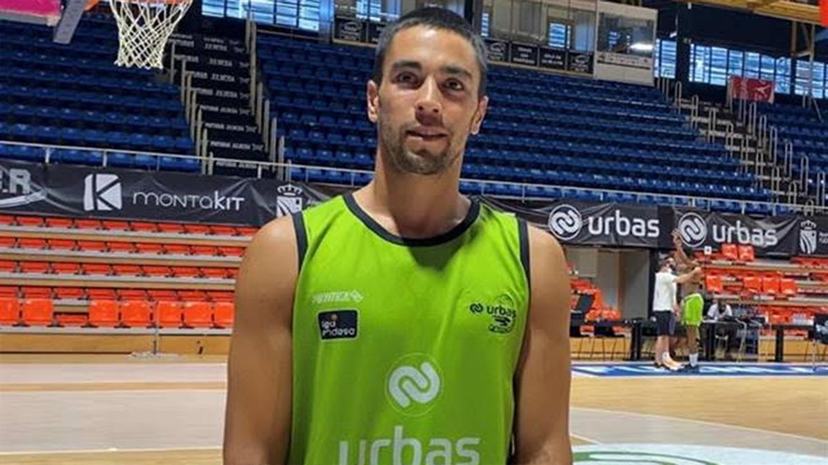 Se oficializó la incorporación del jugador el lunes 16 de agosto