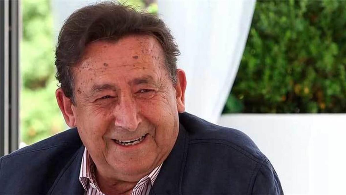 Una de las condecoraciones con las que el Gobierno regional distingue la creación de intelectuales y artistas 