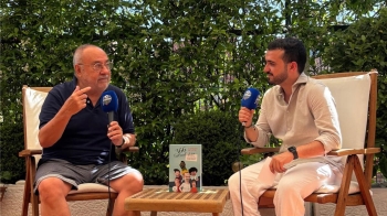 Charlamos con el periodista madrileño sobre su último libro, fútbol, periodismo deportivo, y mucho más