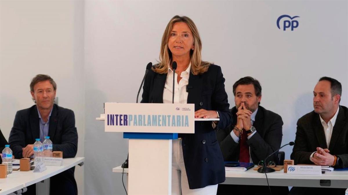 Alicia García habla de los viajes de Ábalos con “prostitutas pagadas por todos los españoles”