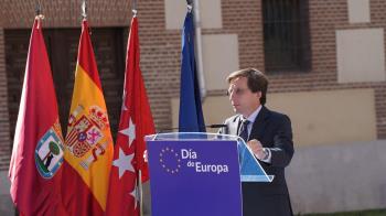 El alcalde ha querido reivindicar libertad, la democracia y los derechos humanos en Europa “como valores esenciales que nos unen”
