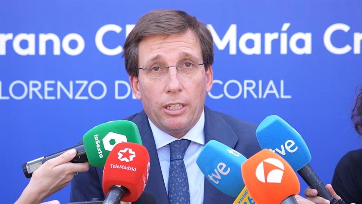 El alcalde de la capital respalda a Feijóo en su ofensiva contra el absentismo y el fraude laboral
