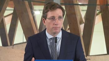 El alcalde asegura que el socialista "no tenía cualificación" para ser el director de la institución