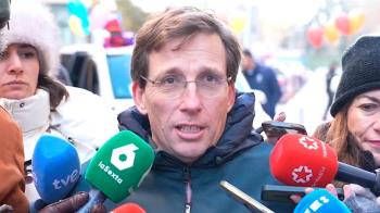 El alcalde de Madrid cree que para Sánchez “a lo mejor no es tan buena noticia” la captura de Maduro