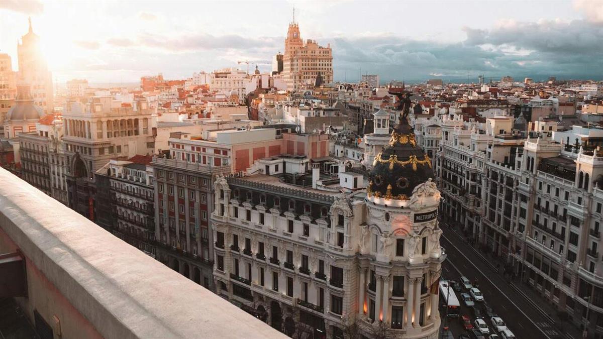 Madrid es una ciudad en constante crecimiento, con una alta demanda de vivienda 