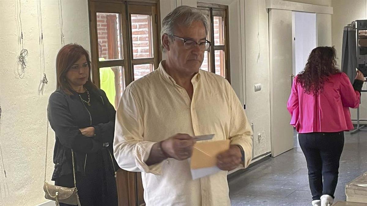 El partido también ha querido agradecer públicamente a interventores y apoderados su labor durante la jornada