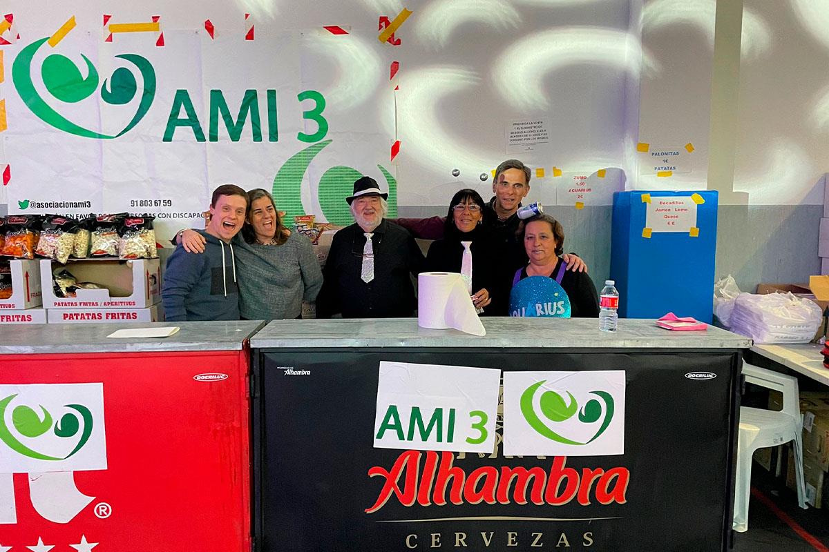 Un conjunto formado por jóvenes con discapacidad intelectual