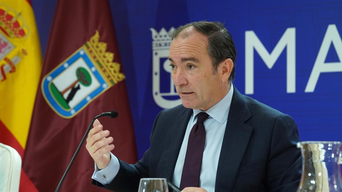 El Ayuntamiento de Madrid quiere ampliar el horario y los días de estacionamiento regulado para las zonas "más congestionadas"