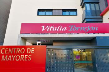 100 plazas residenciales y 20 de centro de día a precio reducido para los torrejoneros interesados