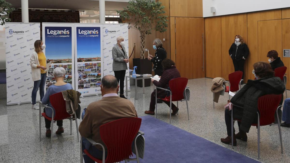 Un total de 27 mujeres y 12 hombres narraron sus experiencias durante los momentos difíciles de la pandemia 