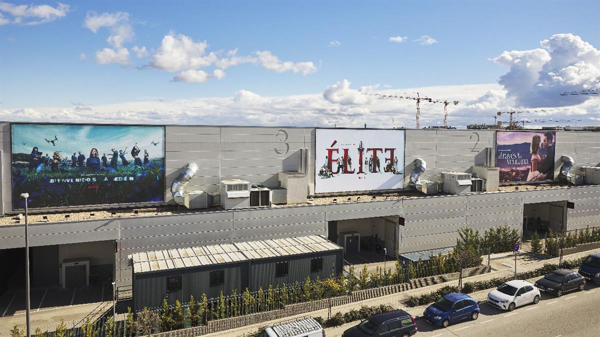 La empresa asegura tener ya material producido en nuestro país para seguir contando historias durante otros diez años