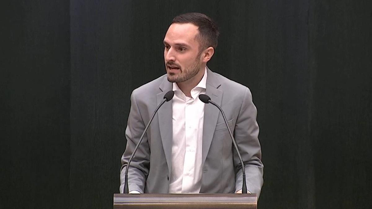 Antonio Giraldo denuncia que la normativa de Almeida facilita la expulsión de los madrileños de sus viviendas