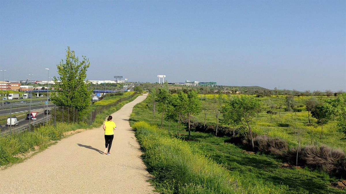 El candidato y concejal del PP en Getafe ha querido poner en valor el proyecto junto a Luis del Olmo, director general de Biodiversidad y recursos naturales
