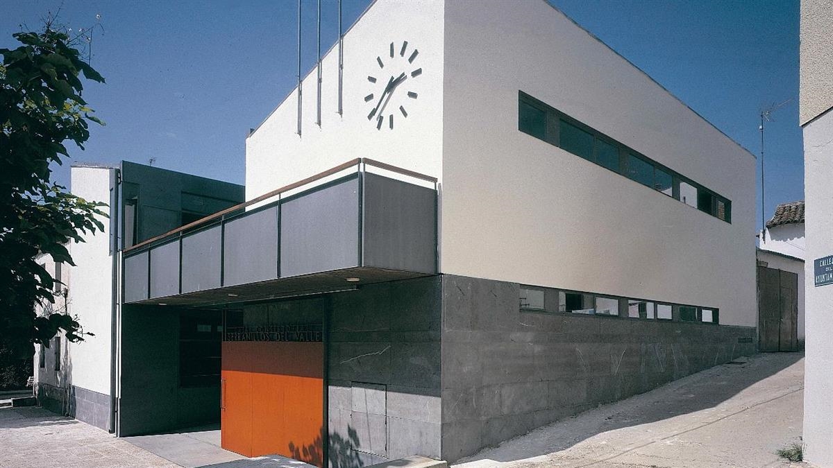 El Ayuntamiento sostiene que el fallo se refiere a una sanción anterior y que no afecta a las multas impuestas recientemente por el actual alcalde