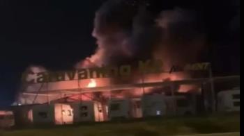 Varios vehículos han salido ardiendo, aunque, por suerte, no ha habido heridos