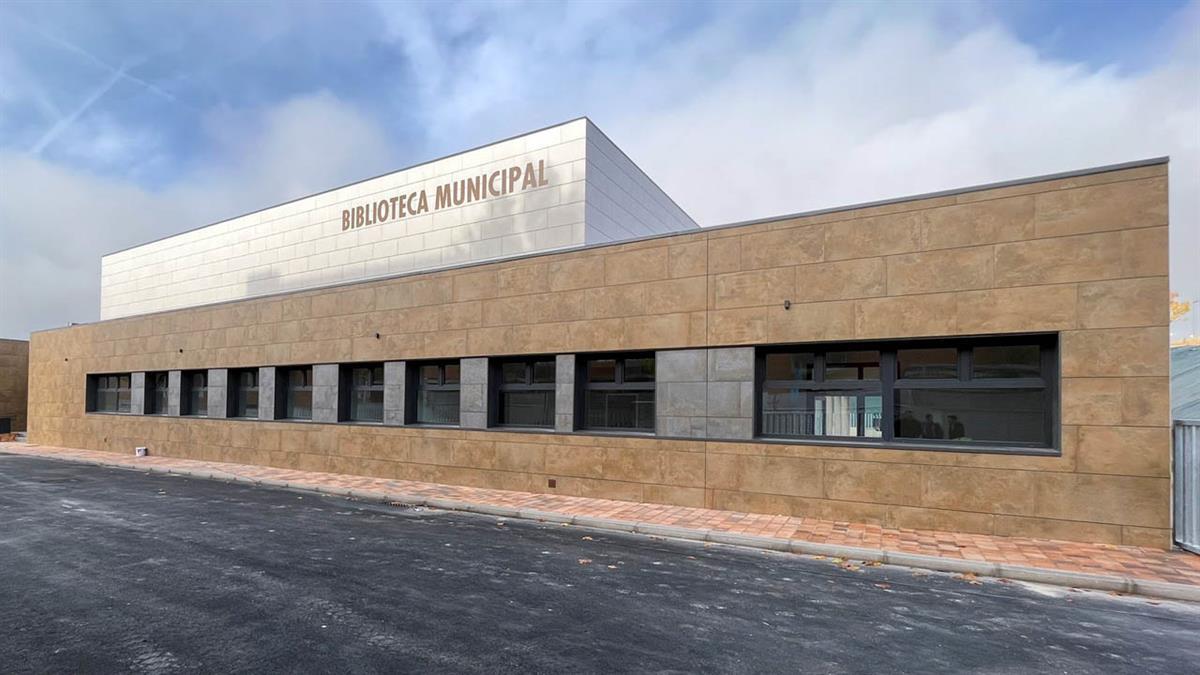 La antigua amplía su horario por el periodo de exámenes