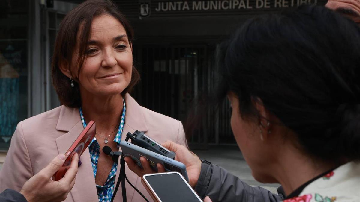 La portavoz socialista propone 10 retos para el distrito 