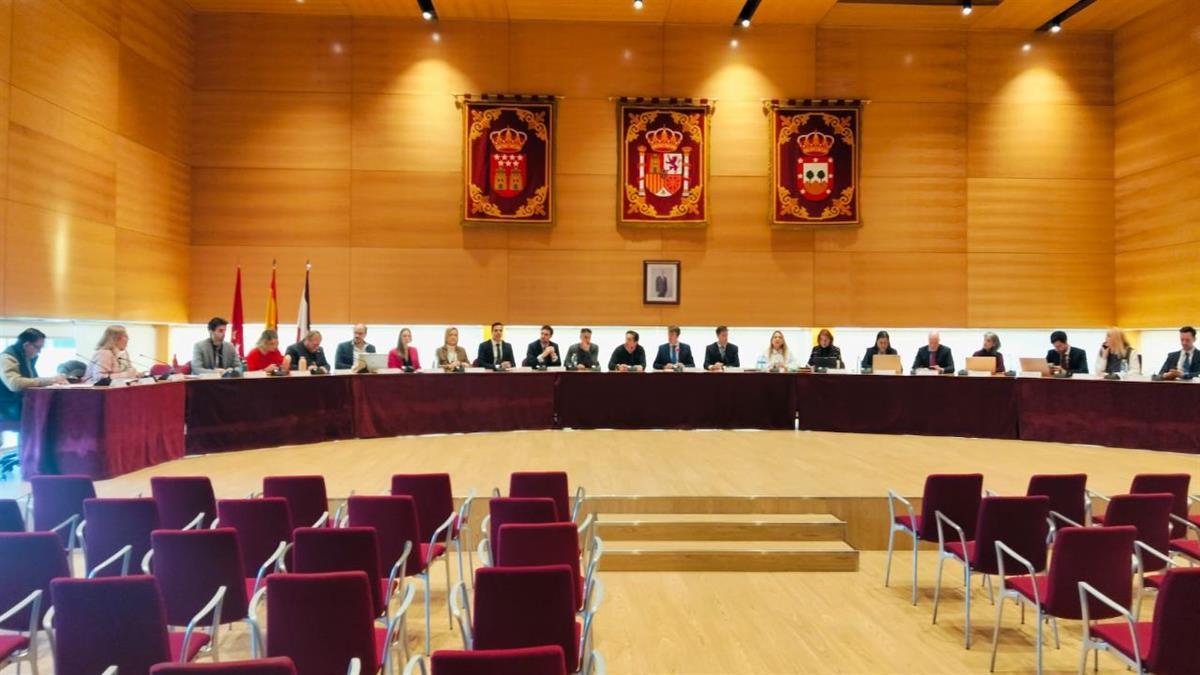 El pleno municipal ha aprobado las cuentas públicas para el próximo año que ascienden a 83,9 millones de euros