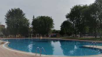 La recuperación de la piscina mediana permitirá aumentar el aforo de la instalación de 400 a 600 personas