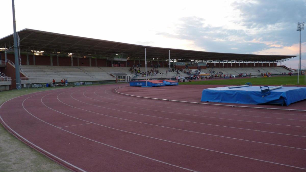 Se repararán y sustituirán las calles 1 y 2 de la pista de atletismo