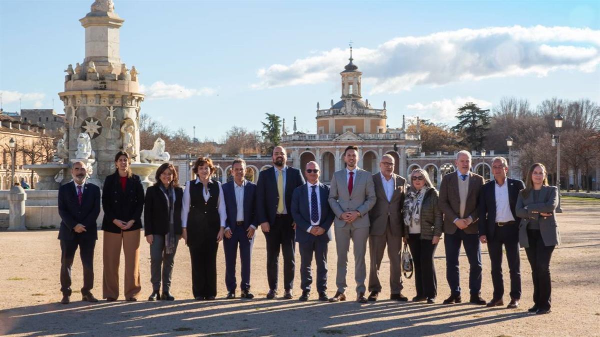 Desde A Coruña hasta Gran Canaria, los diferentes representantes se han reunido en la ciudad ribereña