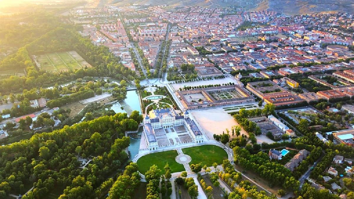 El Ayuntamiento exige la limpieza de parcelas privadas antes del 6 de julio