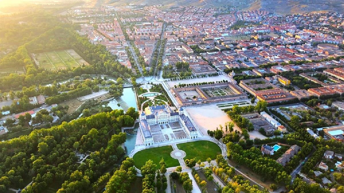 El Ayuntamiento exige la limpieza de parcelas privadas antes del 6 de julio