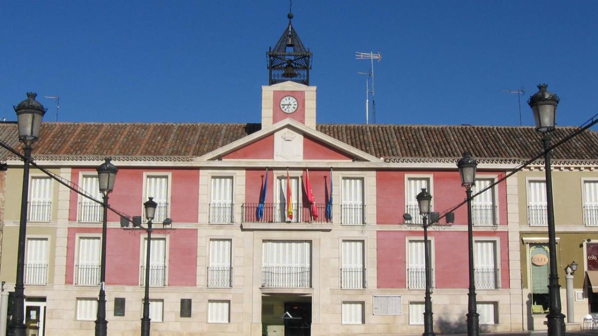 Ya que en la anterior convocatoria no se cubrieron las plazas