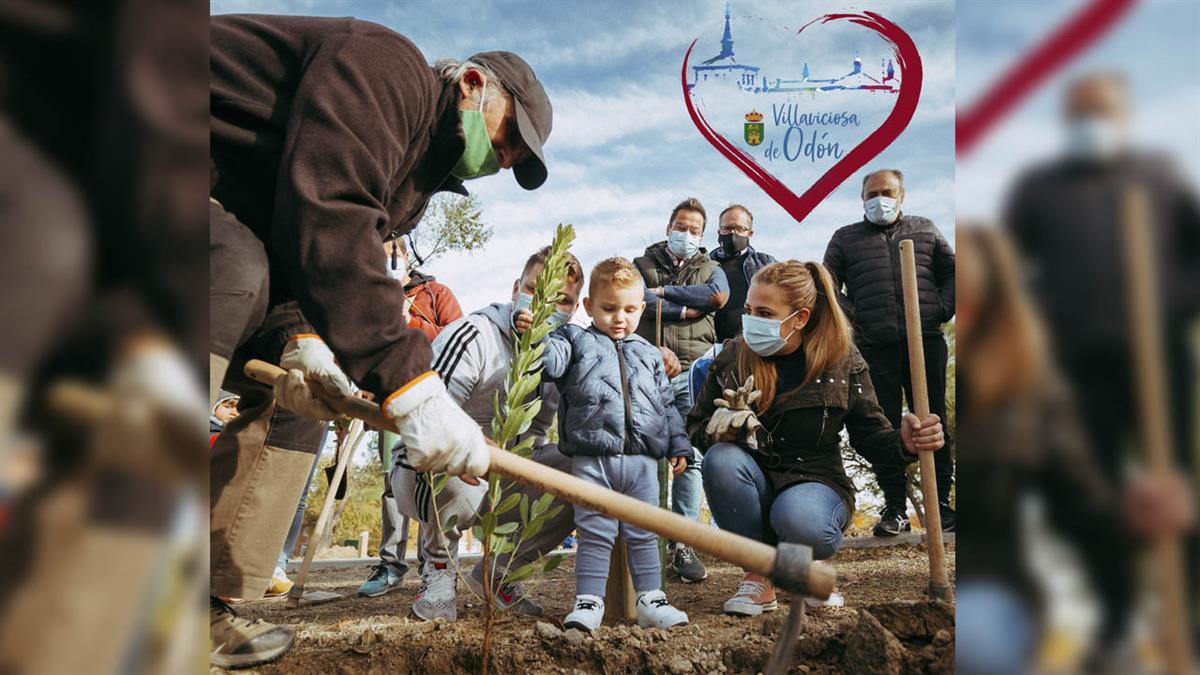 Al pie de cada ejemplar figurará el nombre y fecha de nacimiento de uno de los pequeños, a modo de homenaje