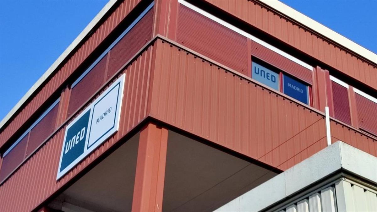 Para garantizar el futuro de la Universidad al cumplir 20 años en el municipio