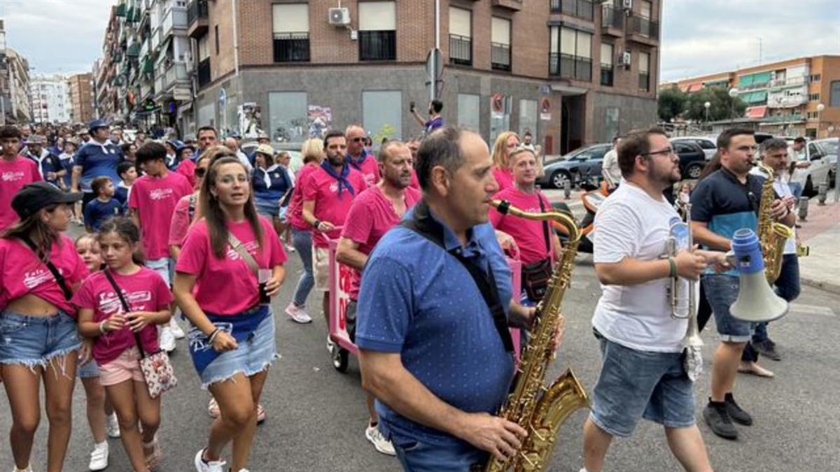 Con las primeras actividades de las Peñas y las atracciones en el Recinto Ferial