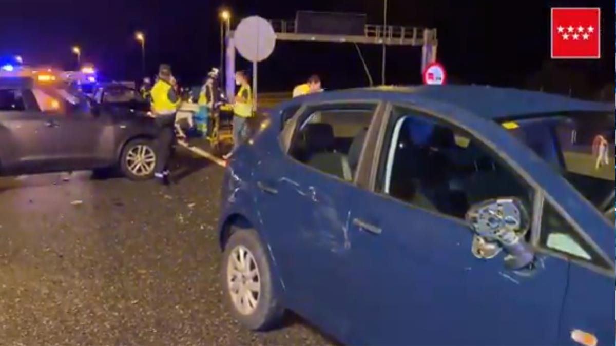 En el accidente se han visto implicados hasta tres vehículos