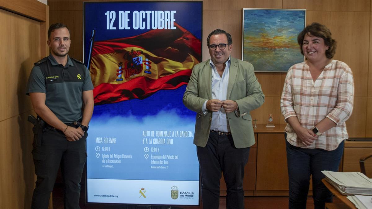 Con la presenca de la Corporación Municipal