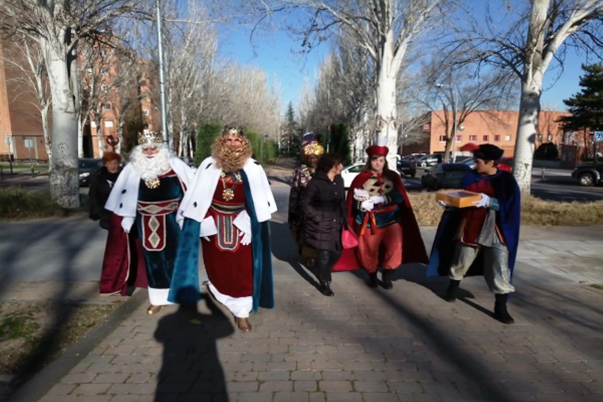 Las actividades empiezan el viernes 11 a las 19:00 horas, con el encendido de luces