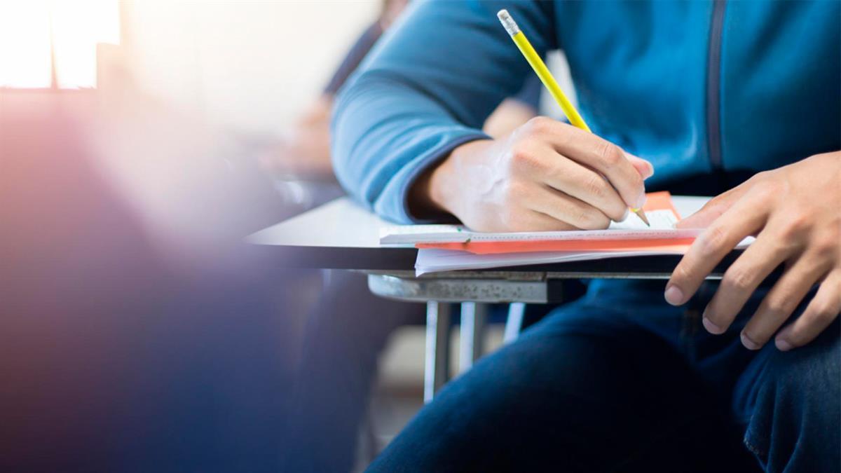 Ossorio ha destacado la importancia de la asignatura en el Parlamento Europeo