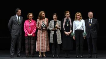 Por su gran labor a la hora de ayudar a los enfermos y a sus familias