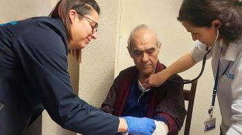 El centro ha incorporado la atención de pacientes a domicilio