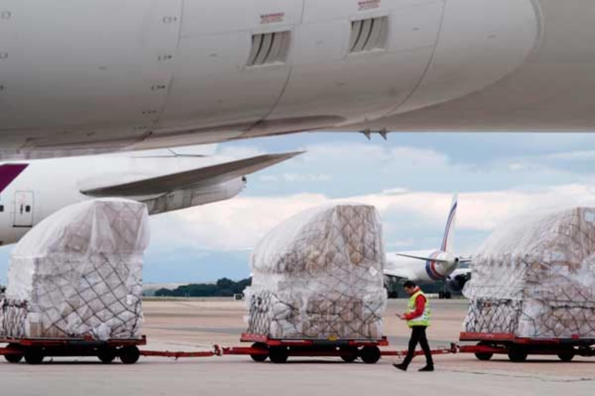 La Comunidad de Madrid recepciona las 33 toneladas de material sanitario encargado a China