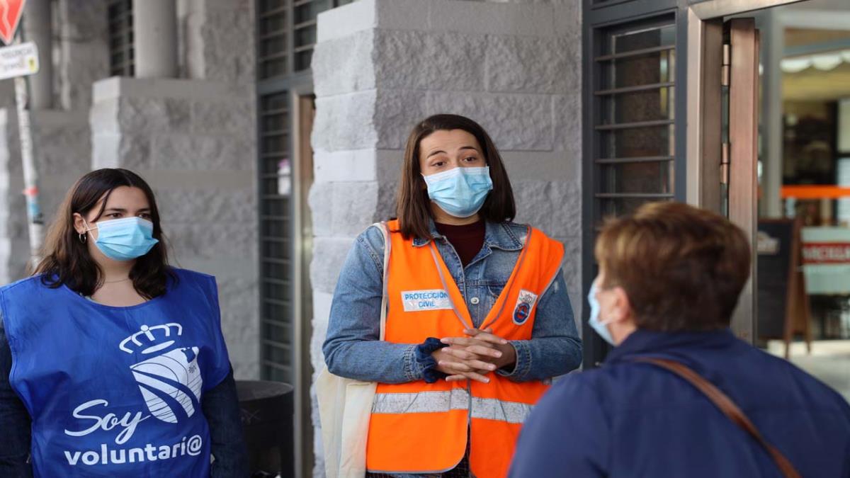 Una de las actividades del voluntariado en 2020 fue informar sobre las medidas a tomar durante la pandemia 