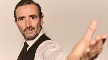 El artista inaugura una nueva etapa discográfica